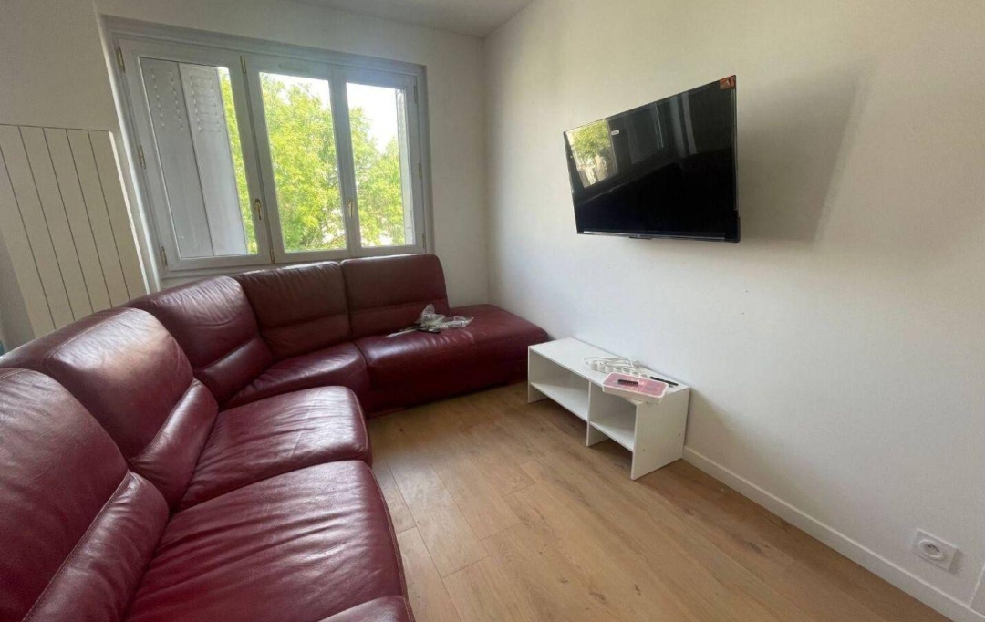 Annonces NANTERRE : Appartement | LA COURNEUVE (93120) | 12 m2 | 620 € 