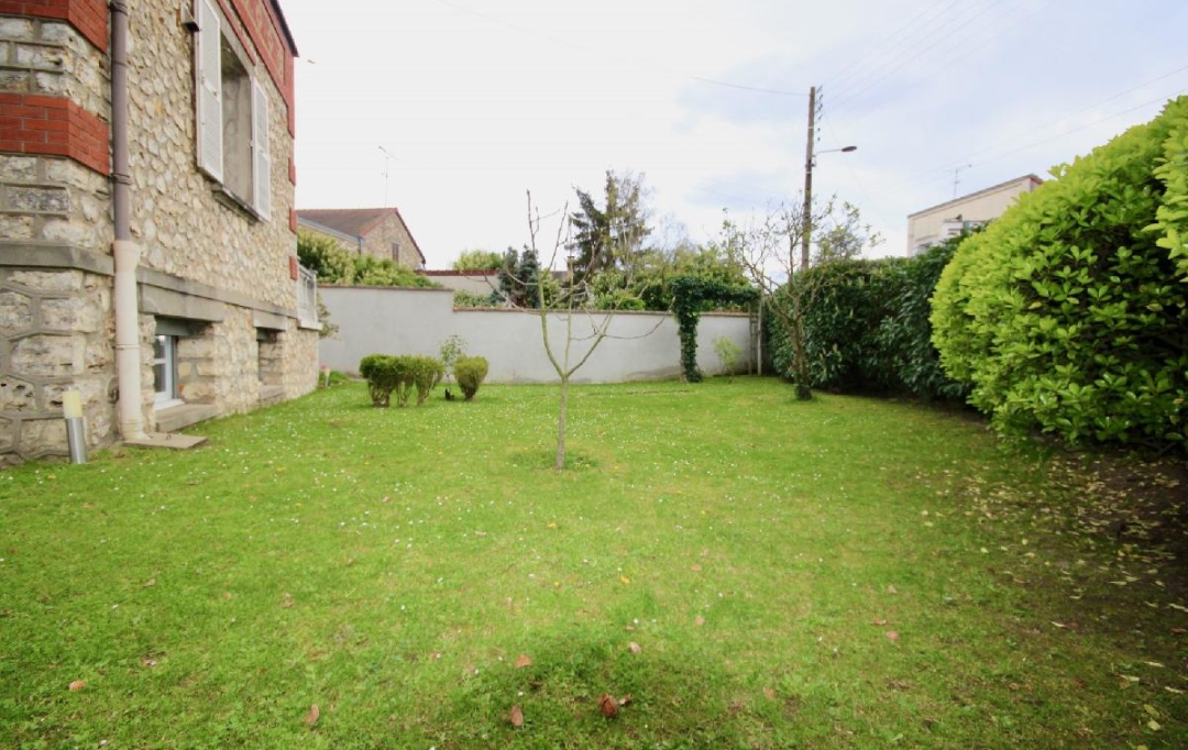 Annonces NANTERRE : House | MONTMAGNY (95360) | 262 m2 | 832 000 € 